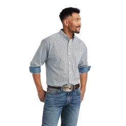 Ariat Wrinkle Free Victor Classic Fit Shirt