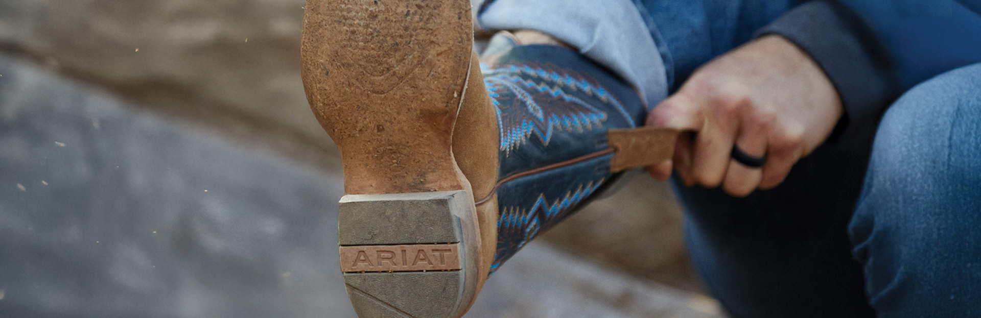 Ariat -Ariat How to Fit Cowboy Boots